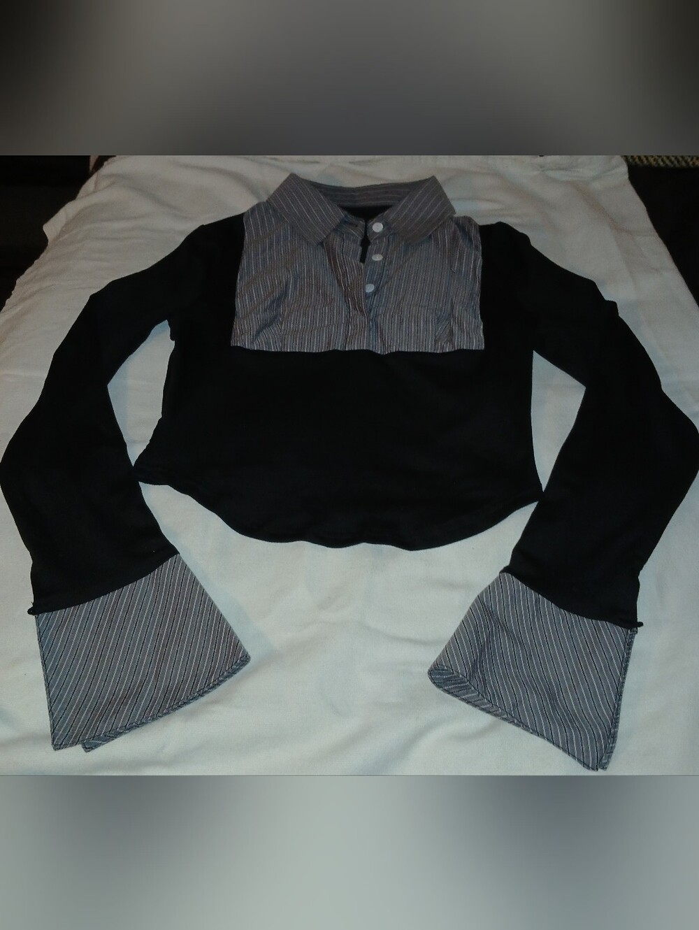 Pre-loved Girl's Black Long-Sleeve Top with Gray Pinstripe Collar and Cuffs
